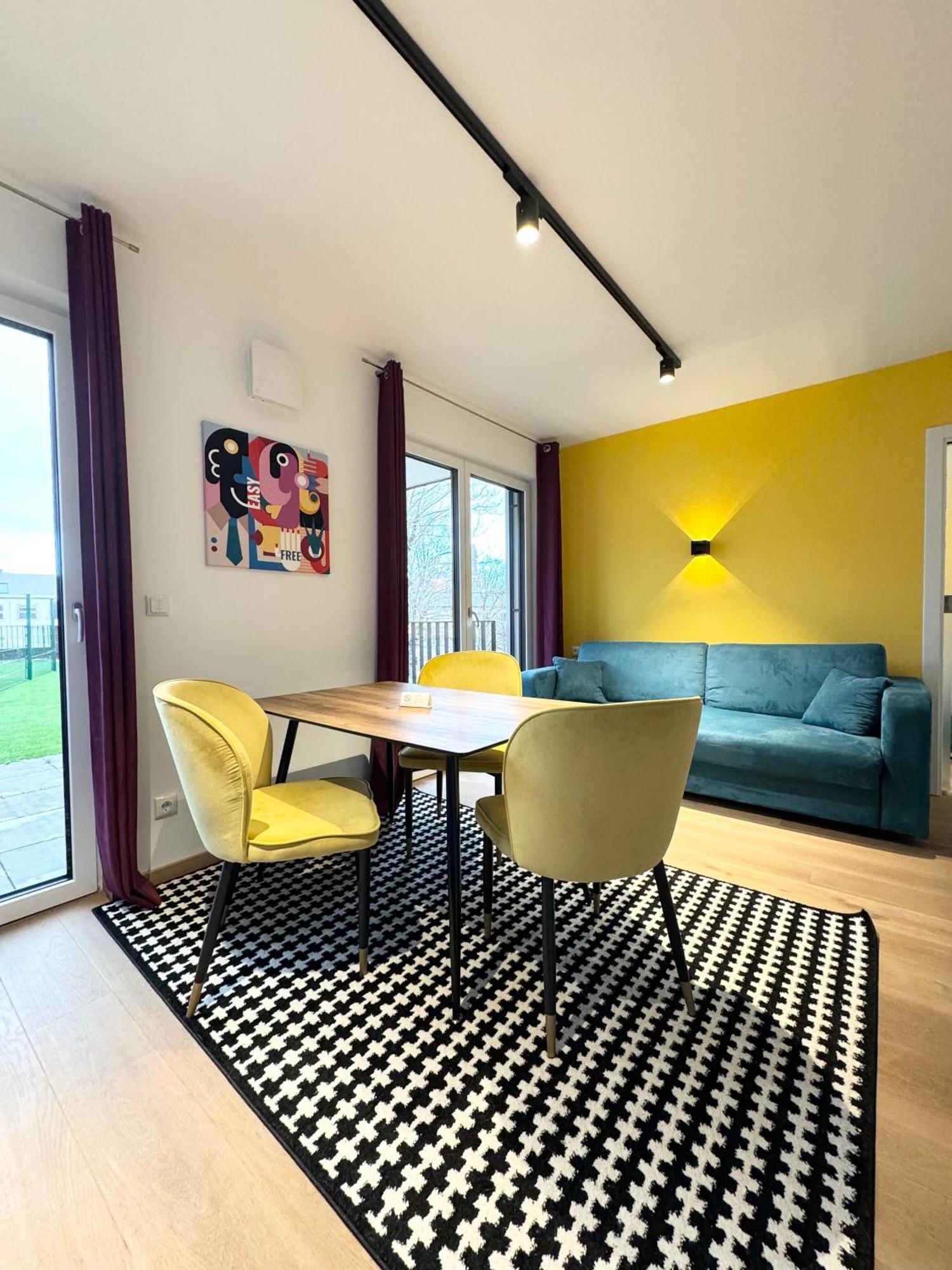 Wohnung Mit Terrasse + Parkplatz فيينا المظهر الخارجي الصورة